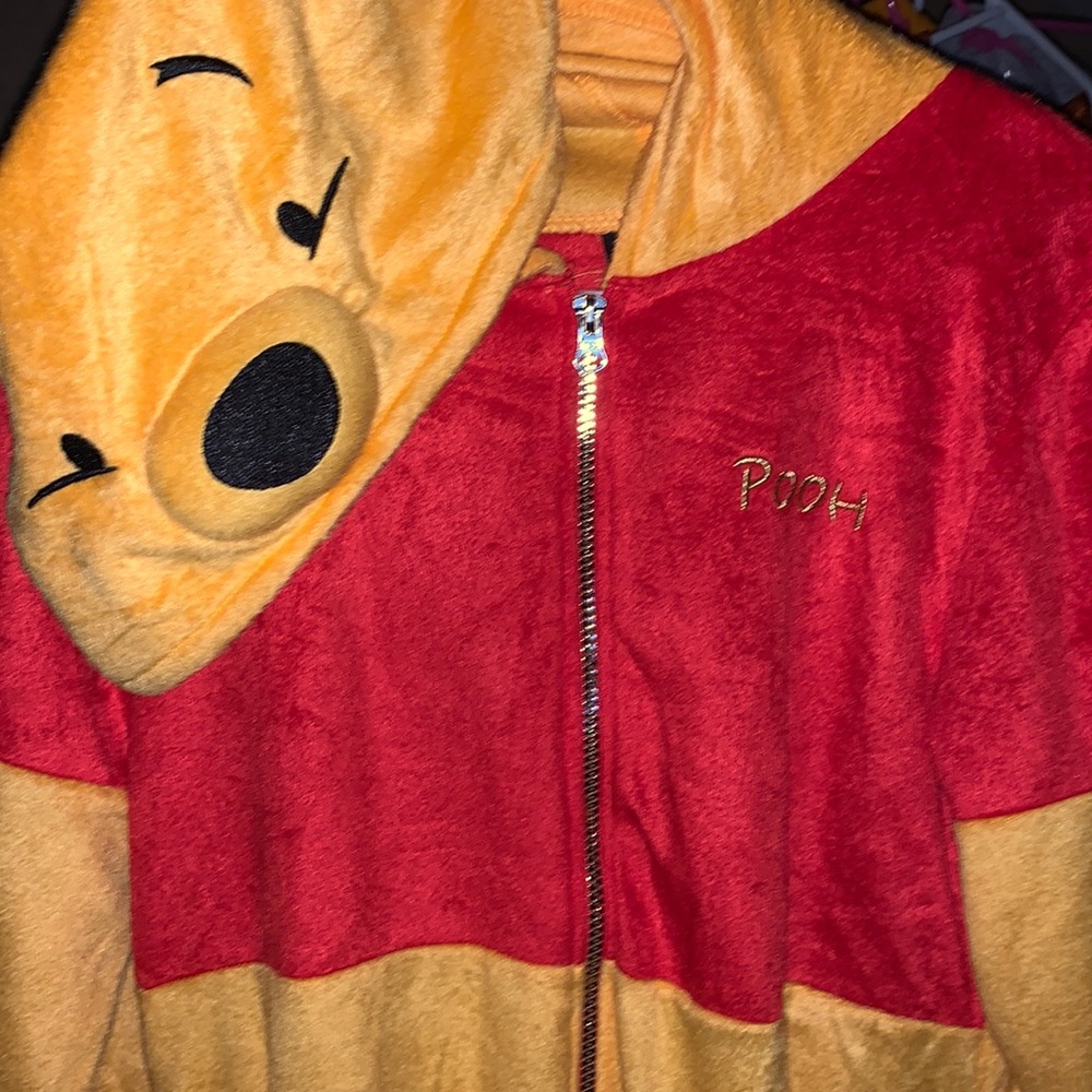 Winnie the Pooh Disney onesie for adults NWT